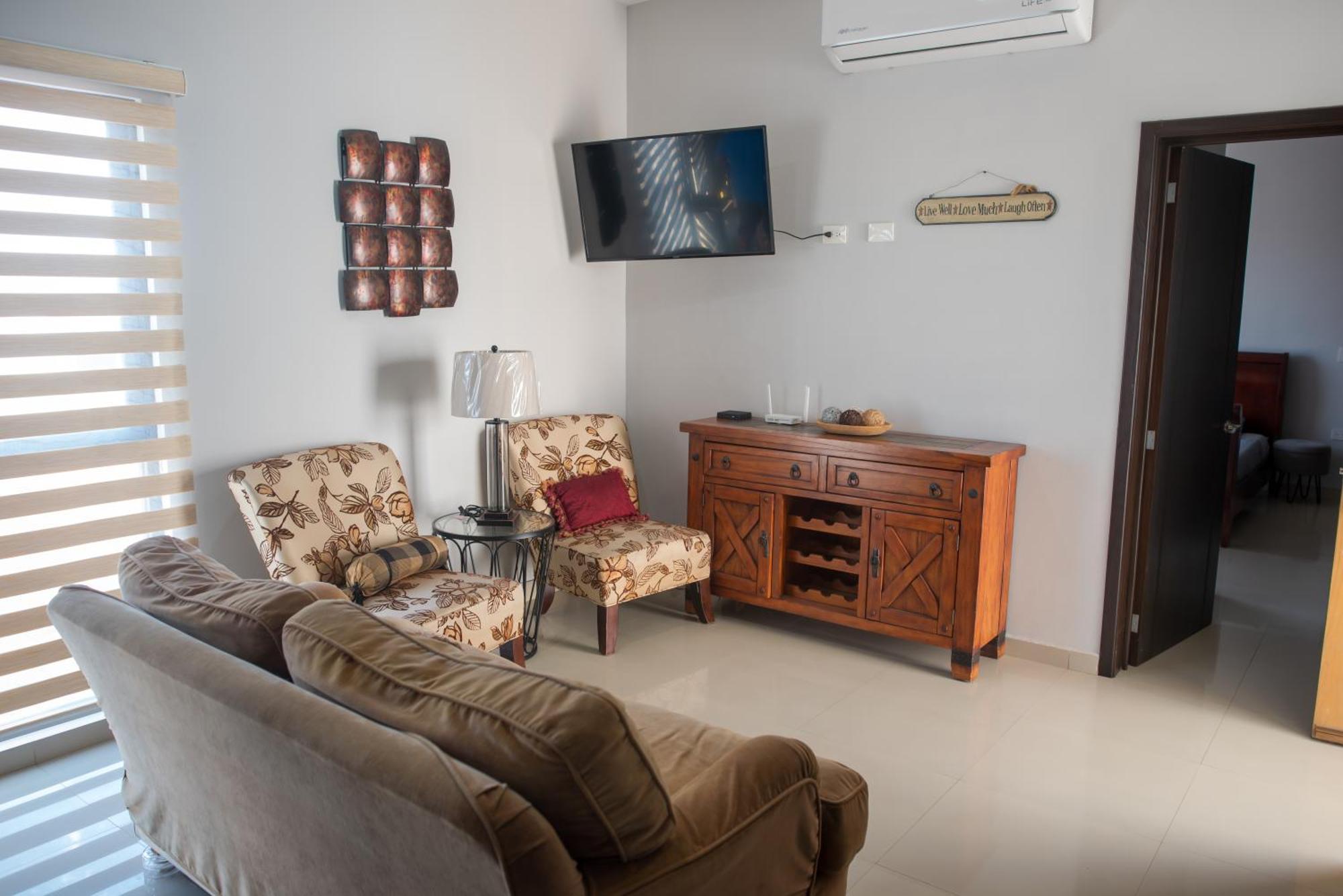 2Br/2Ba Condo 1 Block To Ocean! - Unit #5 Mazatlán Εξωτερικό φωτογραφία